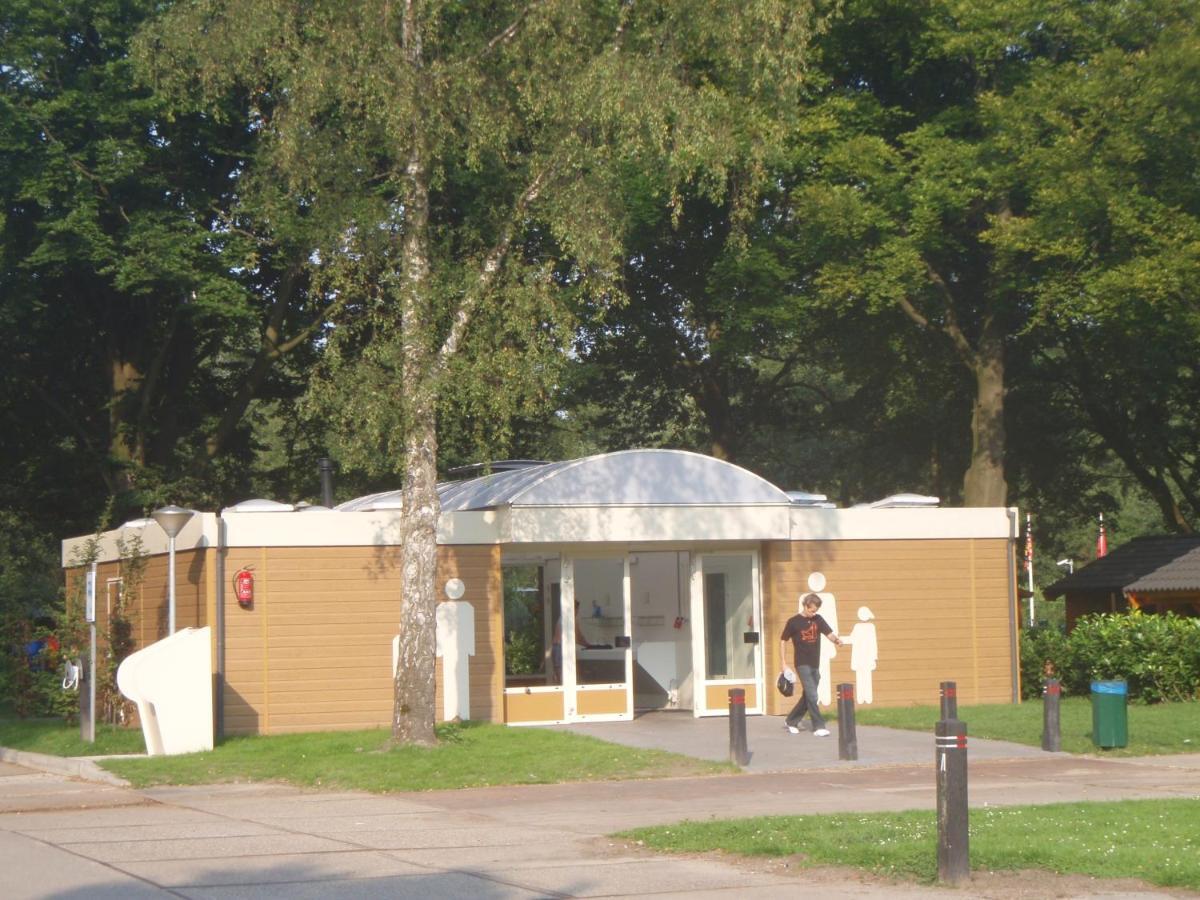 Camping Amsterdamse Bos Hotel Amstelveen Esterno foto